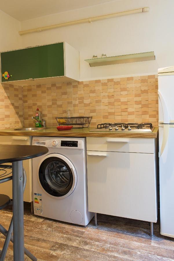 Apartament, Ultracentral, Piata Victoriei Bukarest Exteriör bild